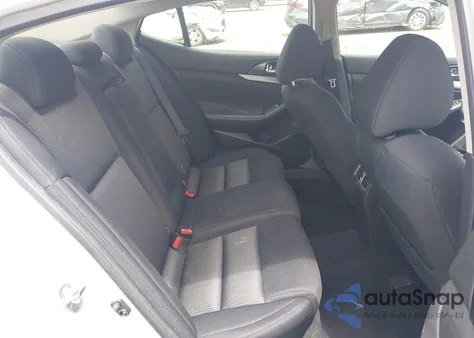 2017 Nissan Maxima 3.5 S from USA, damaged, VIN 1N4AA6AP2HC411321